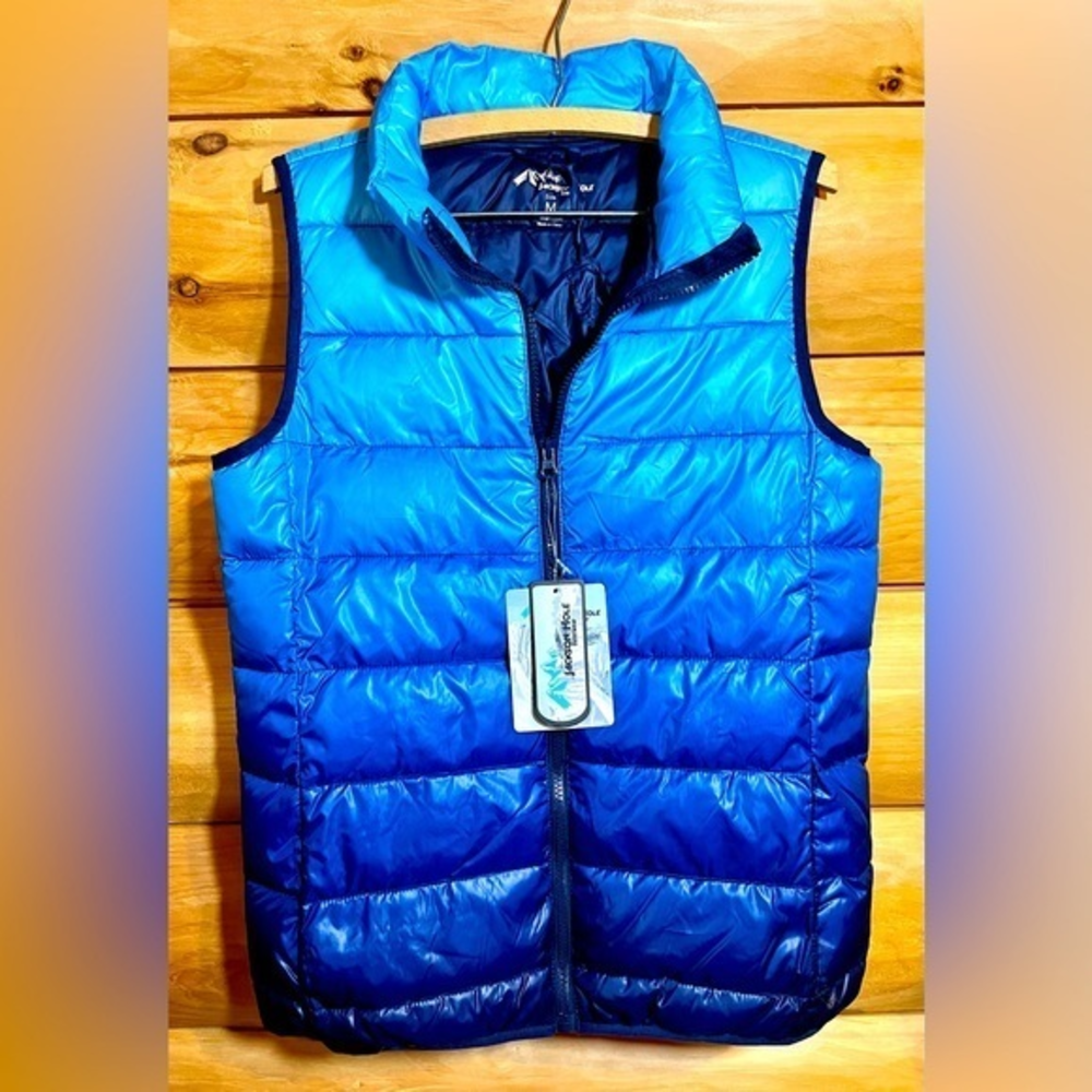 Ladies Jackson Hole Outerwear Vest. New‎ w tags! Size Medium